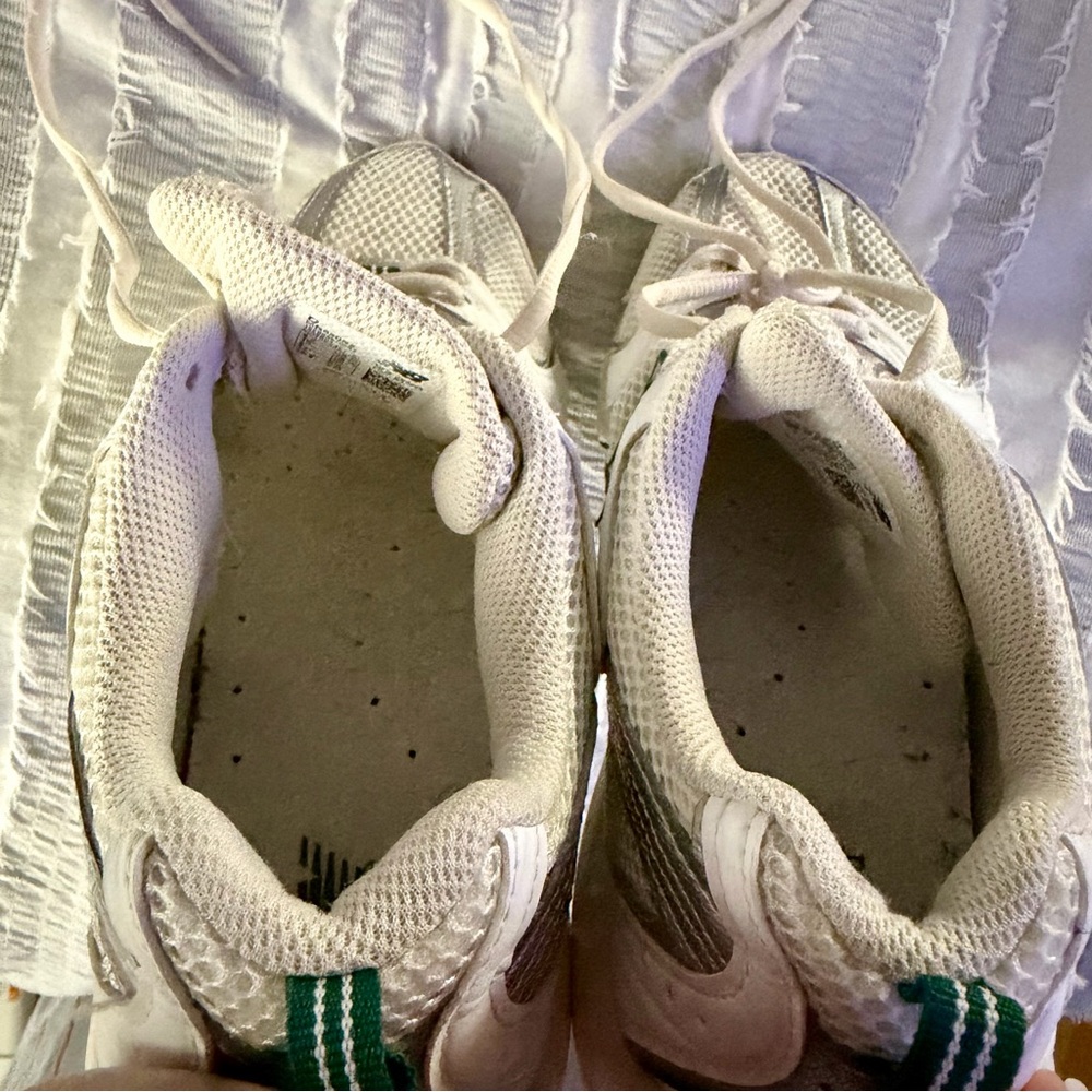 New Balance Sneakers - Picture 3 of 5